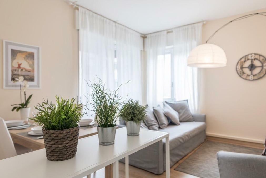 Lovely, Charming And Quiet Apartment In The Centre Air Conditioned And Free Private Garage Como Ngoại thất bức ảnh